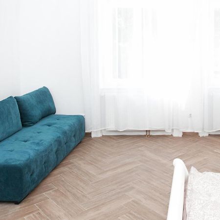 Liberte Apartments Oradea Exteriör bild